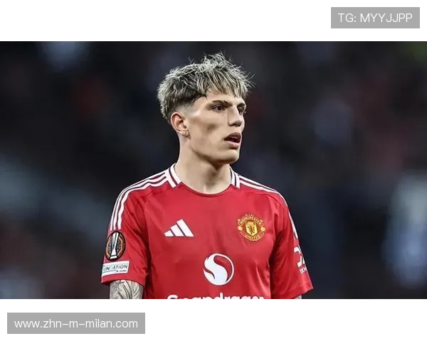 曼联边路承受持续压力