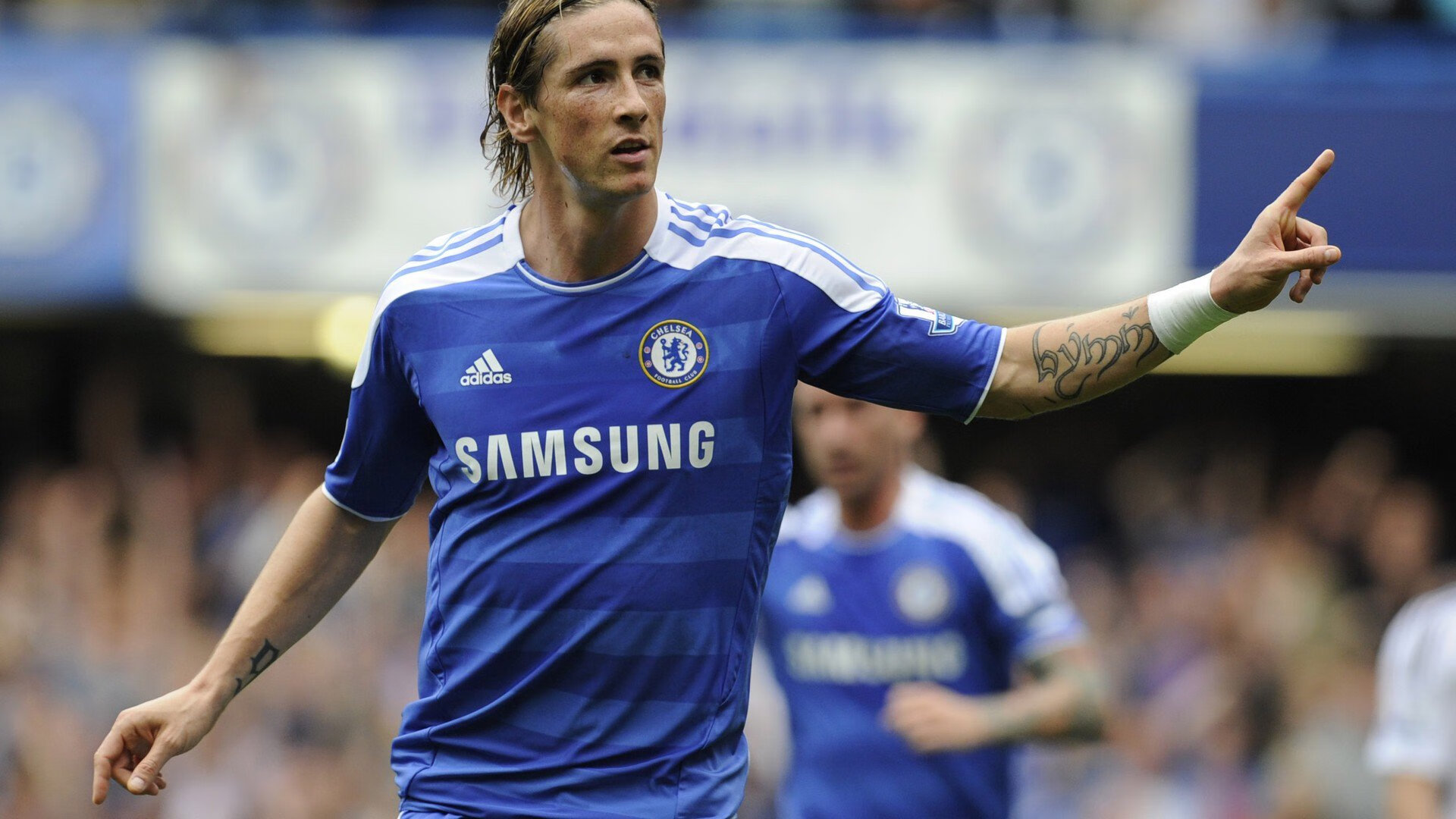 美洲杯明星纷纷亮相：拼搏、突破，点亮绿茵场，美洲杯人气