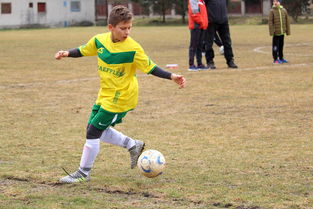 ac米兰官网首页-中国足球青少年足球活动覆盖农村及城市，中国青少年足球训练基地