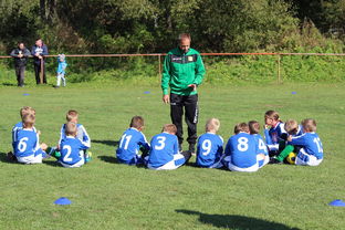 ac米兰官网-五大联赛换人节奏影响比赛掌控能力，五大联赛人员变动